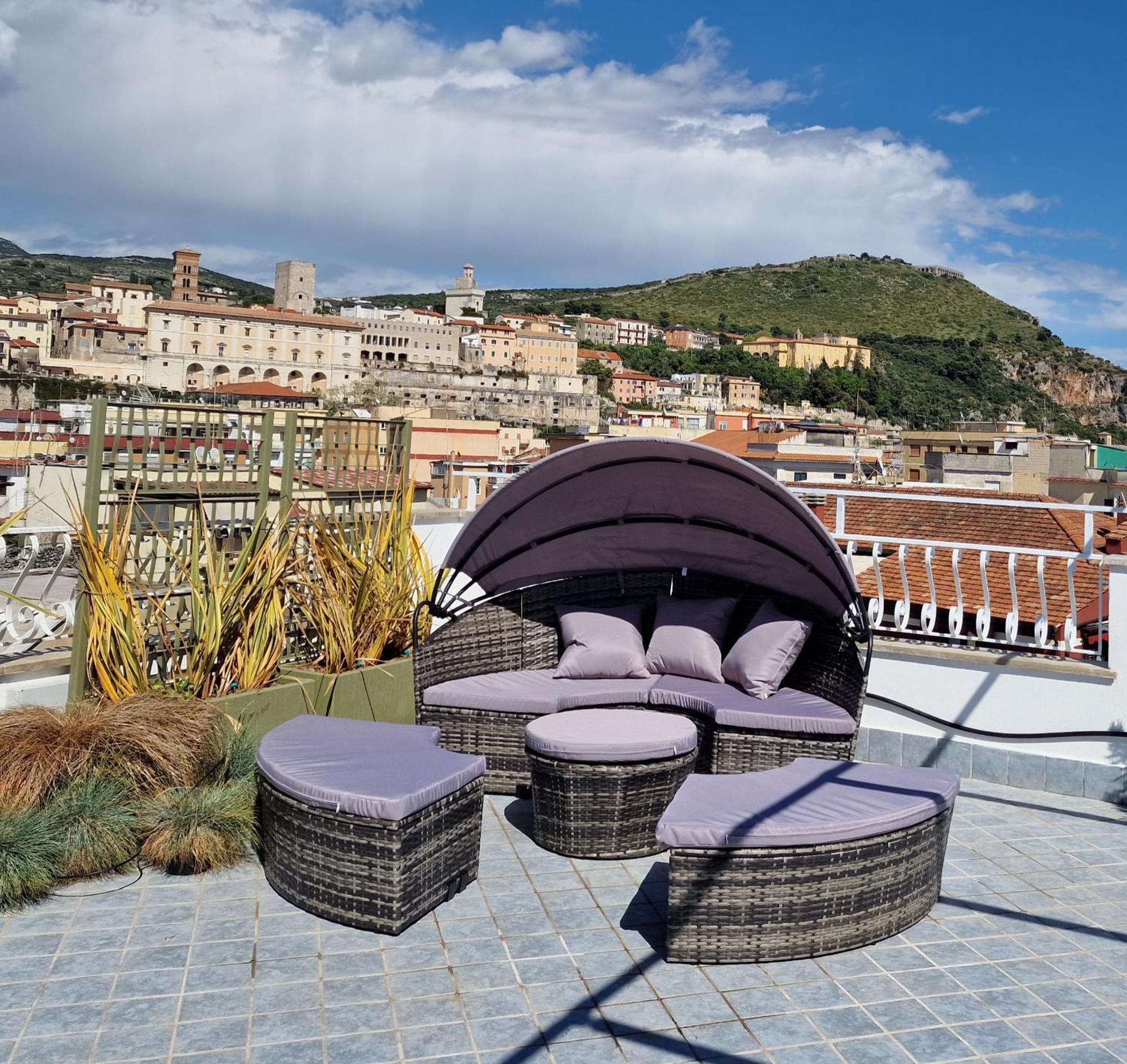 Tower Apartments Terracina Εξωτερικό φωτογραφία